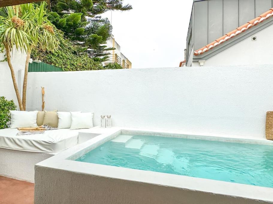 Costa Inn Beach House With Pool By Homeful Homes Costa de Caparica Zewnętrze zdjęcie